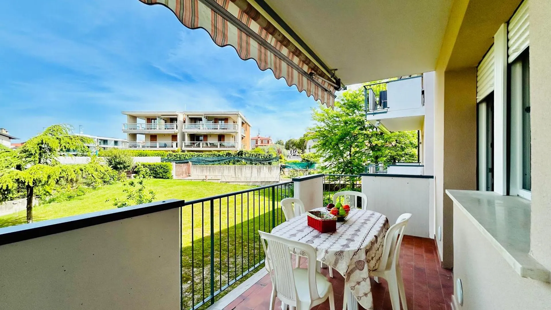 Little Italy Apt- Piscina E Relax Al Lago Di Garda Rivoltella del Garda