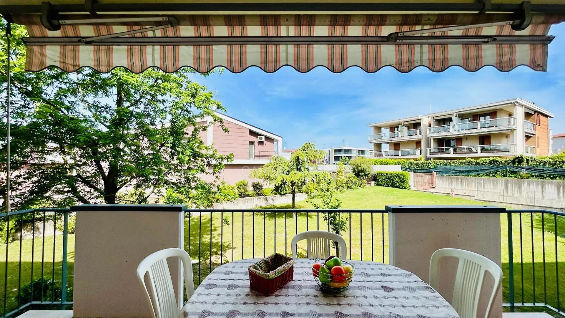 Little Italy Apt- Piscina E Relax Al Lago Di Garda Σιρμιόνε 0*,